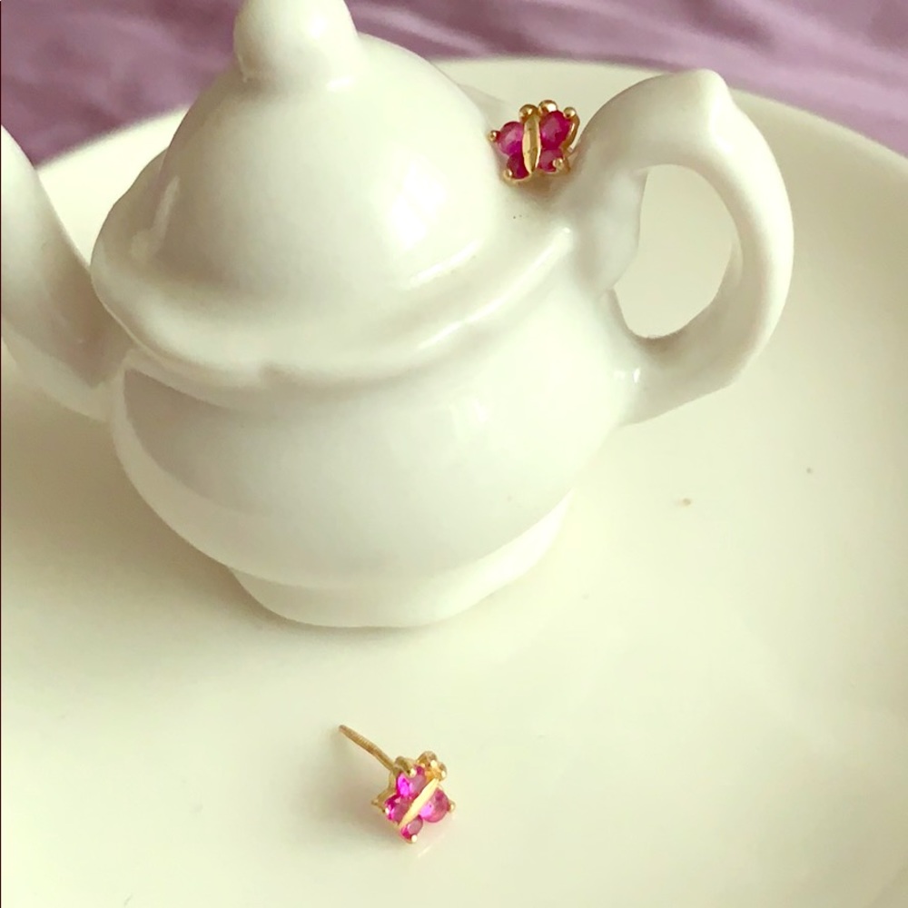 Children’s earrings.